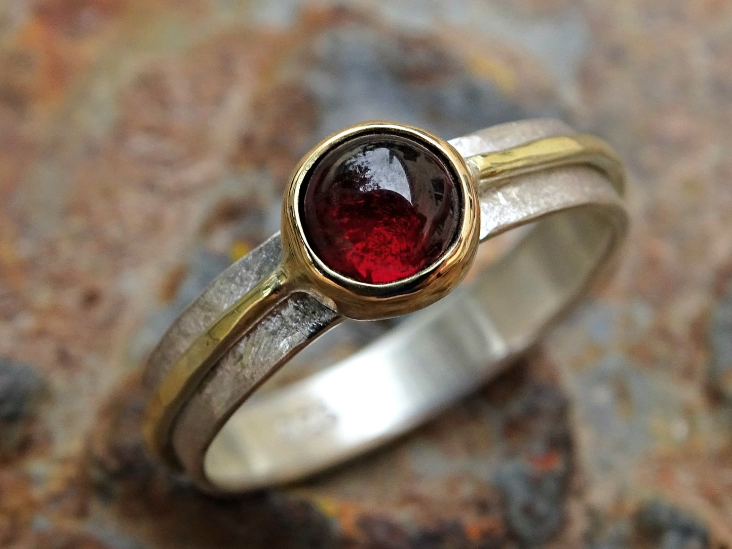 yellow gold garnet ring