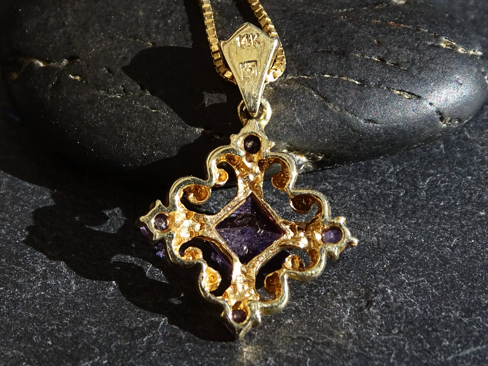amethyst pendant