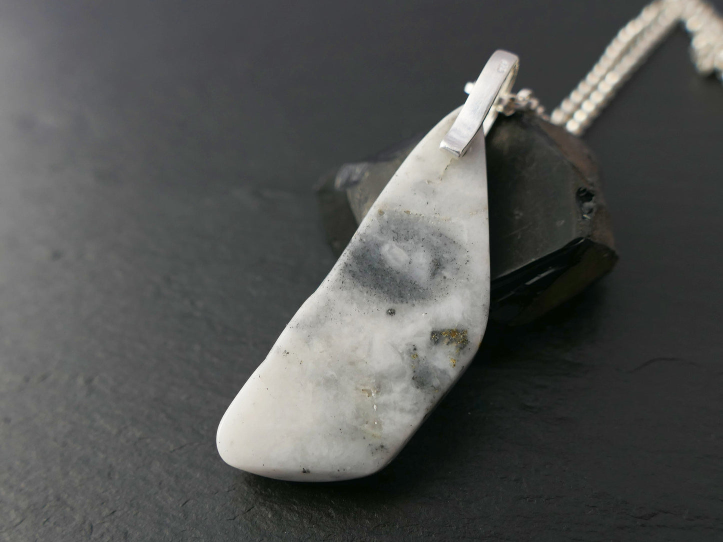 gold in quartz pendant