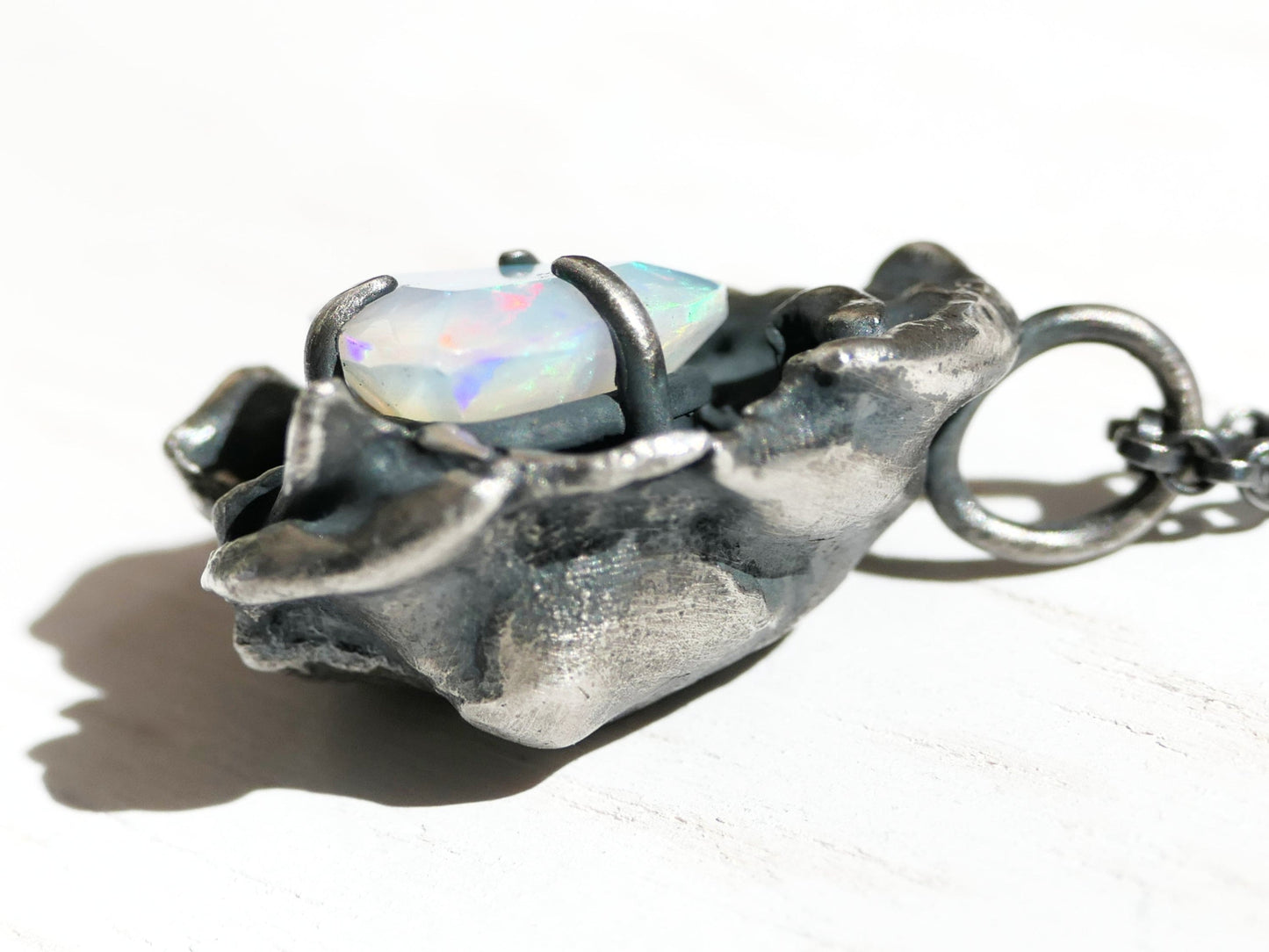 welo opal pendant