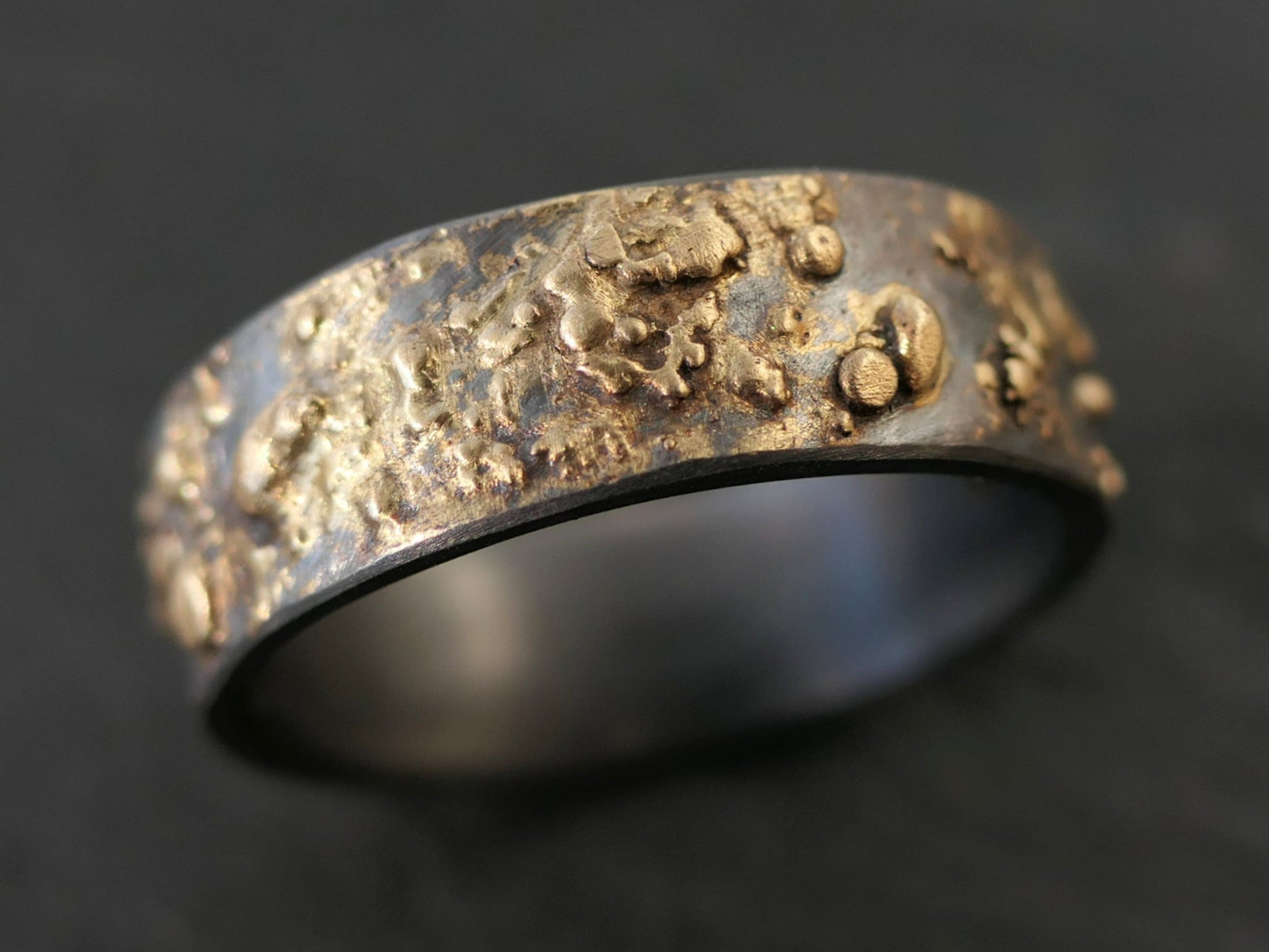 gold wedding band