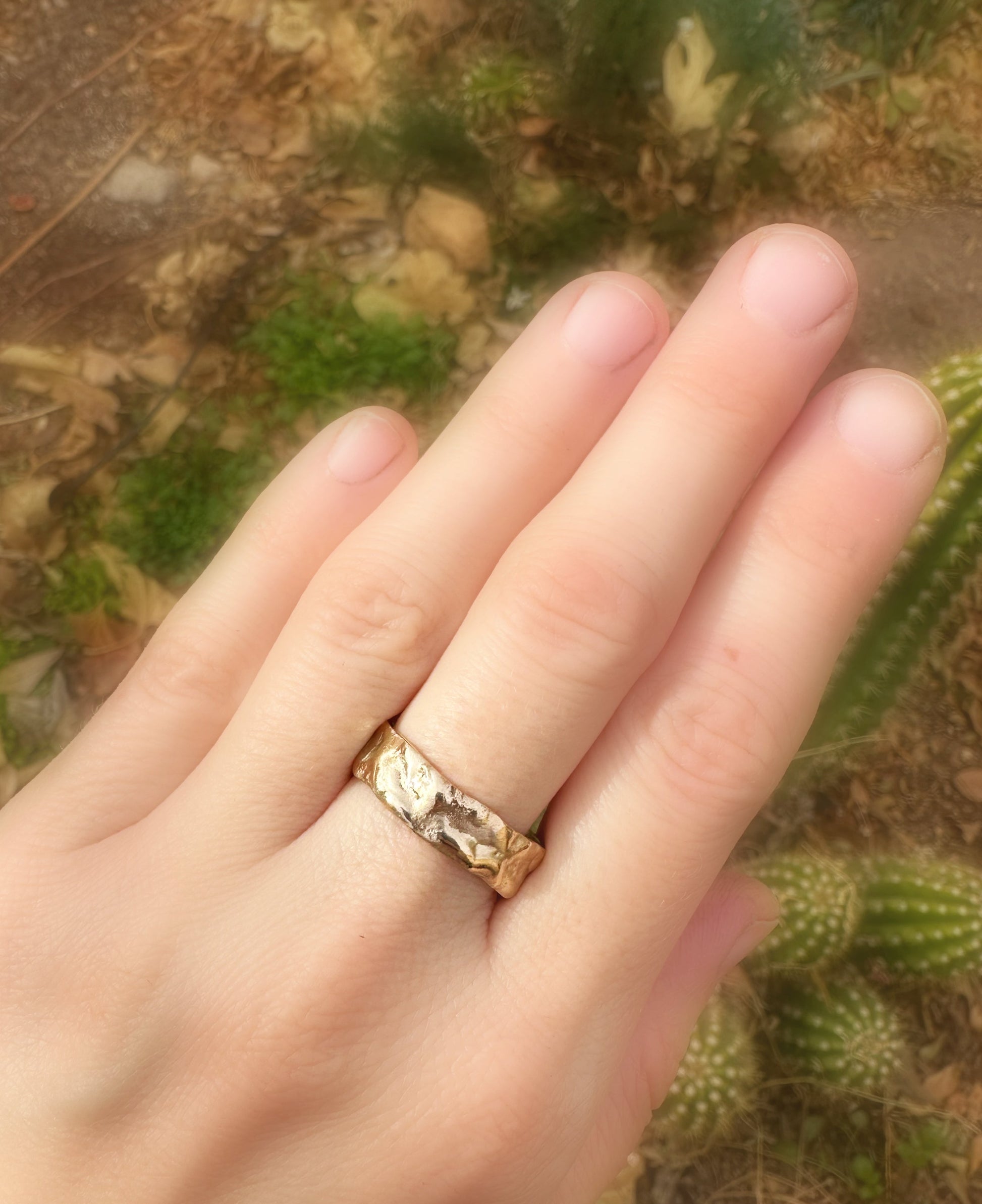 molten gold wedding band