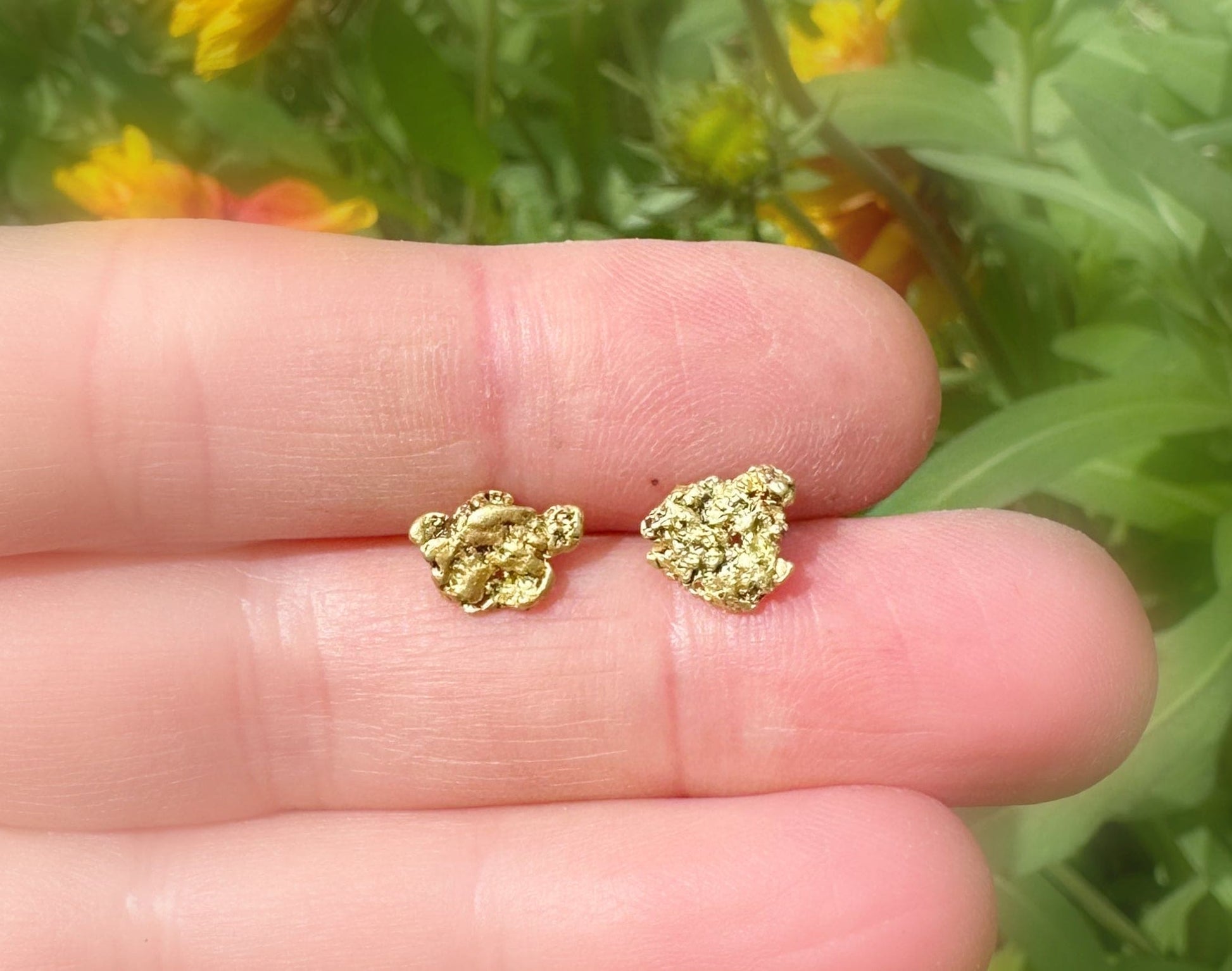 small gold nugget stud earrings
