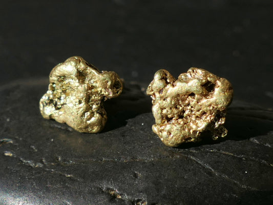 gold nugget stud earrings