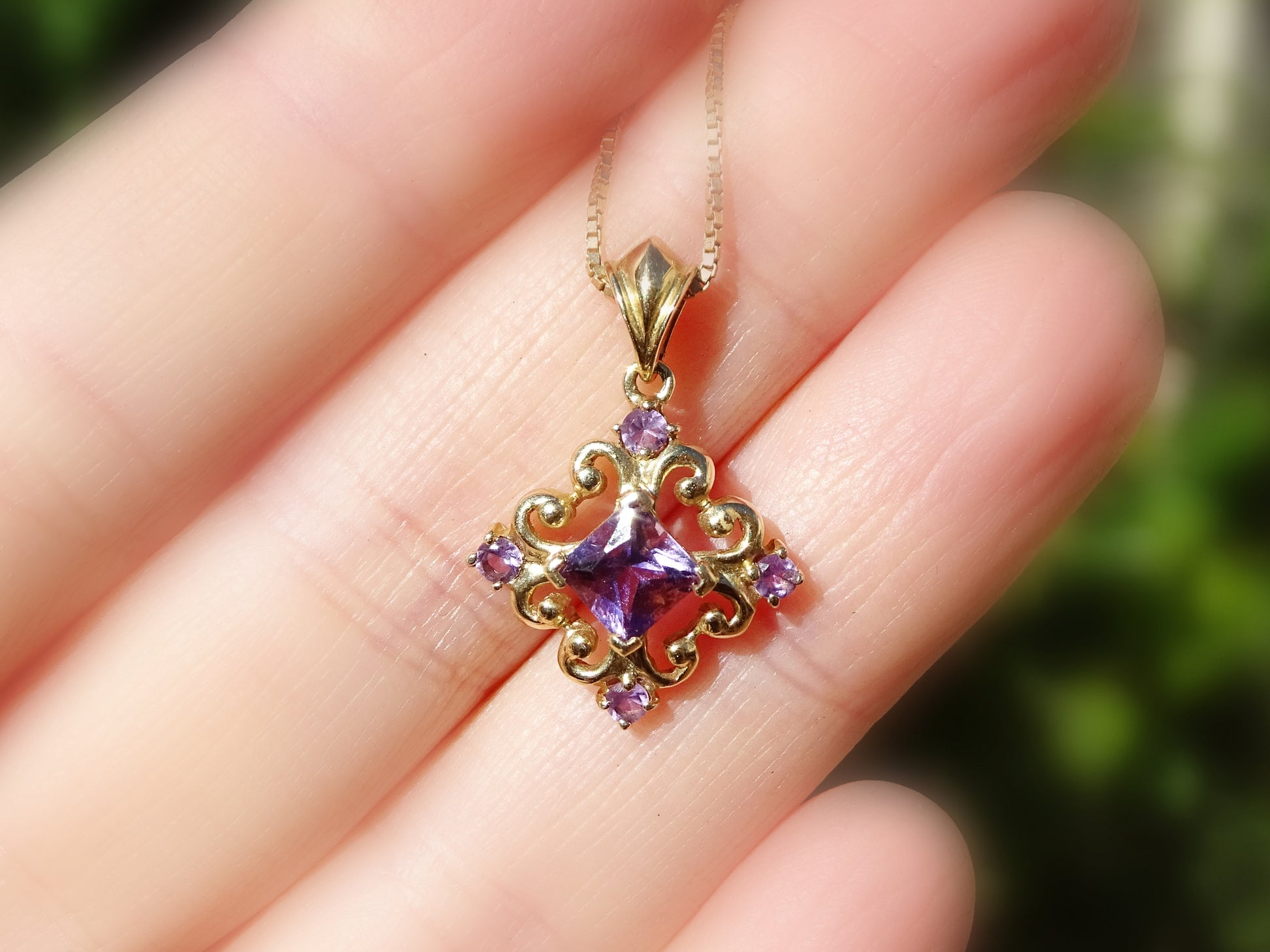 fine amethyst pendant