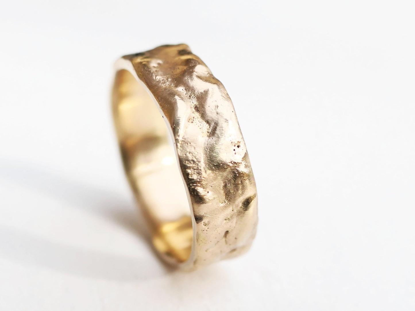 men's gold wedding band