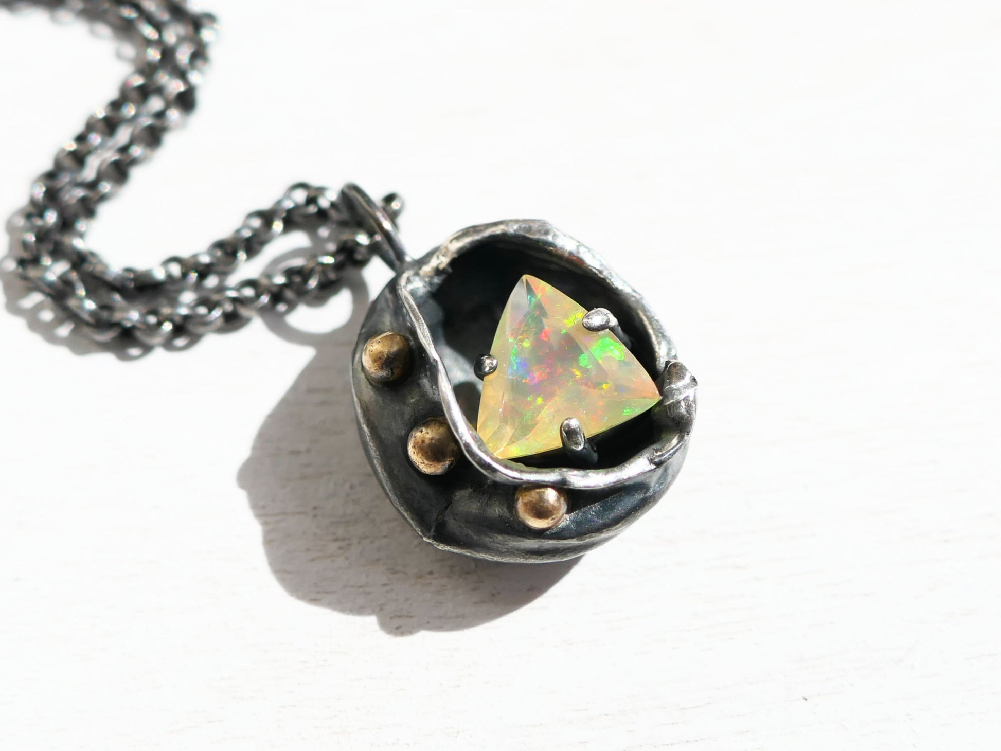 welo opal pendant
