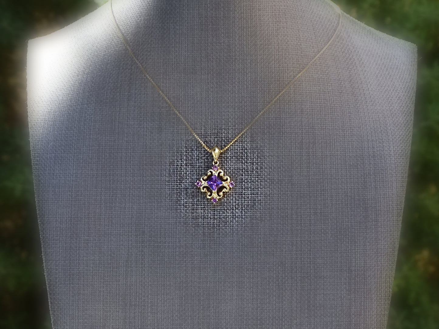 gold amethyst pendant