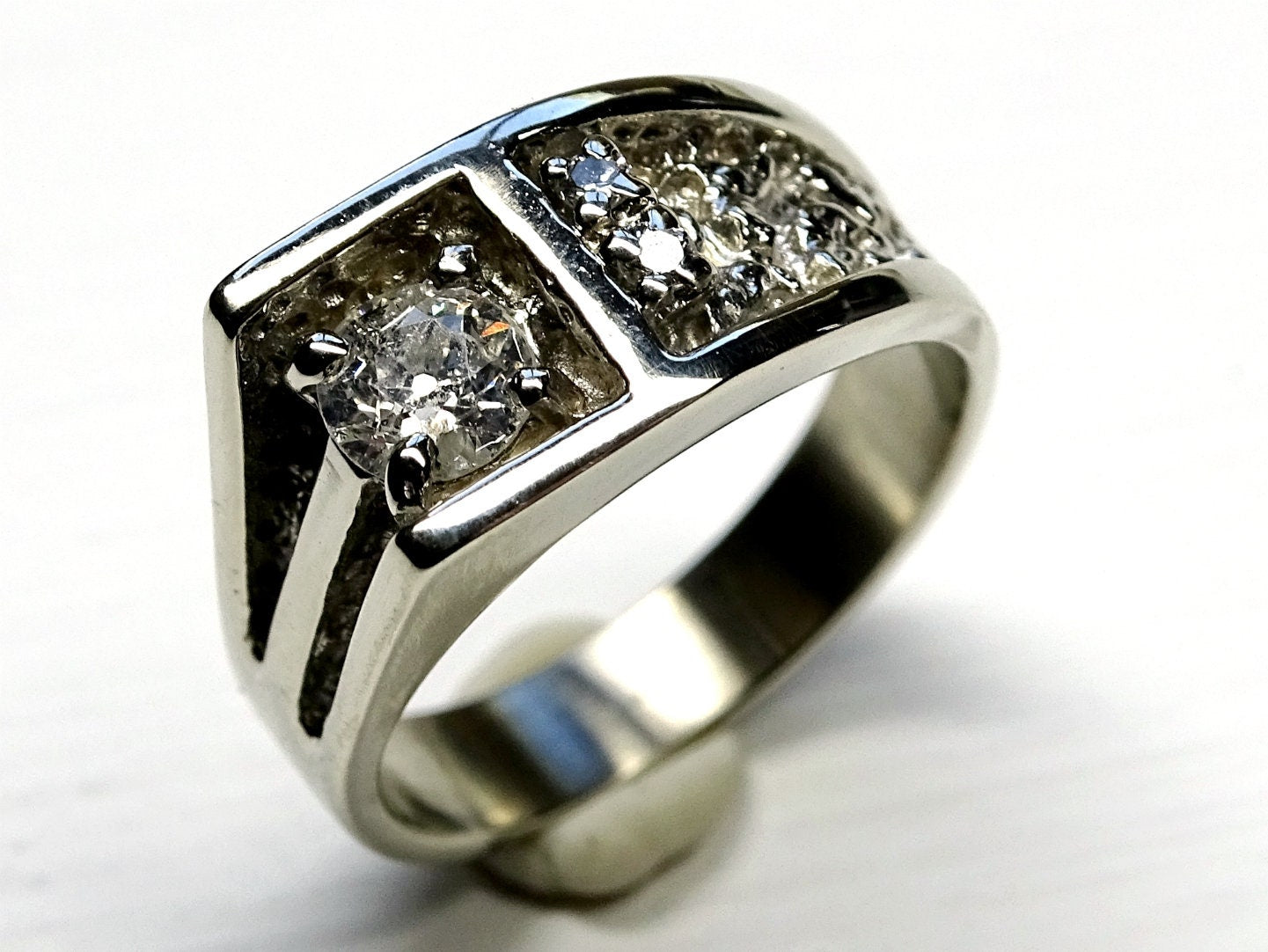 mens diamond ring white gold