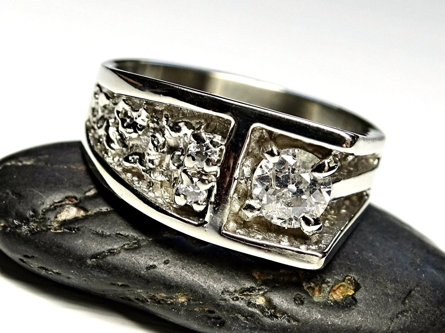 mens diamond ring white gold