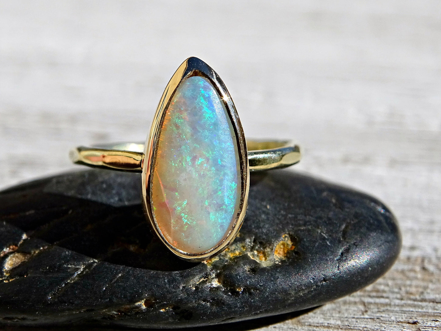 gold opal ring