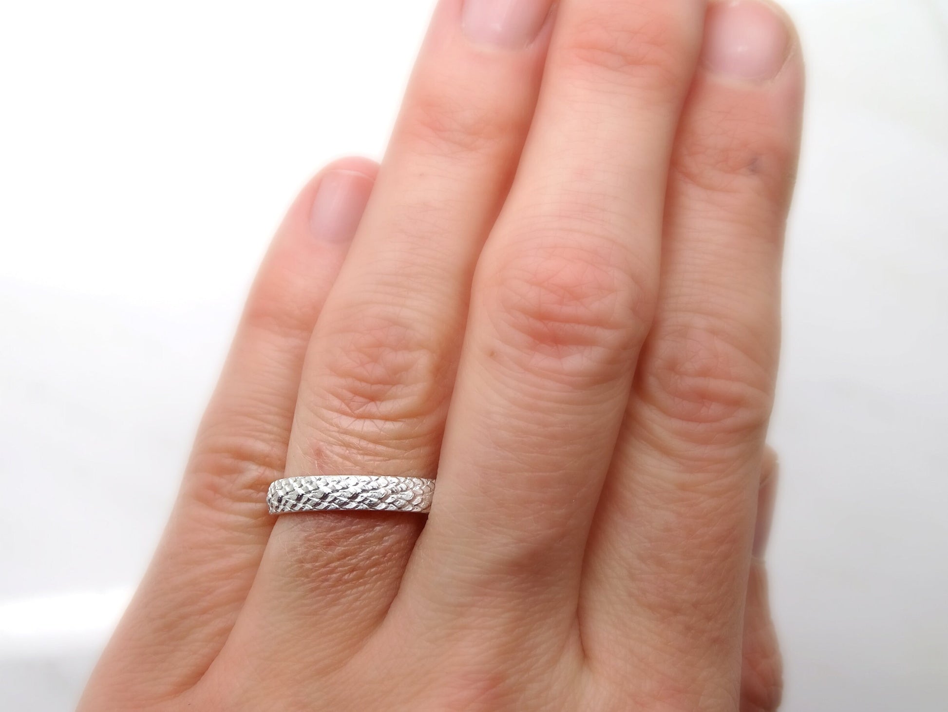 dark silver ring snake ring