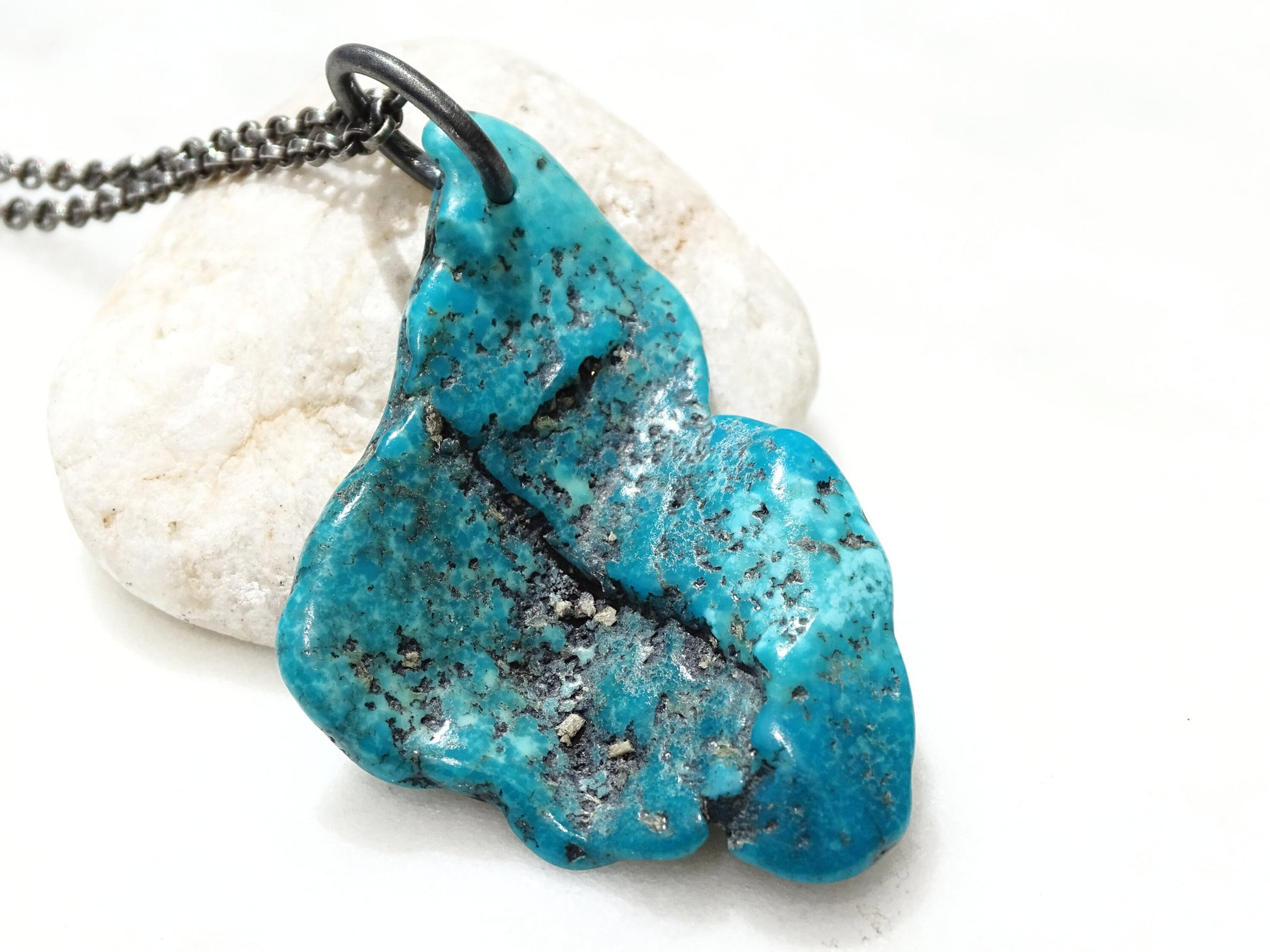 bisbee turquoise pendant