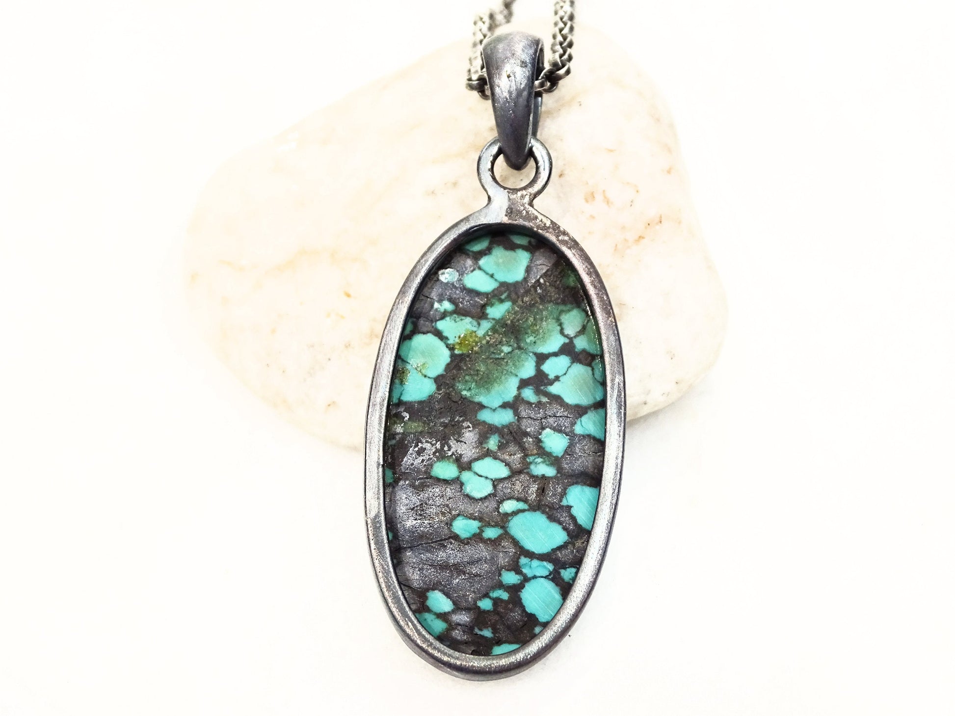 minimalist turquoise necklace open back