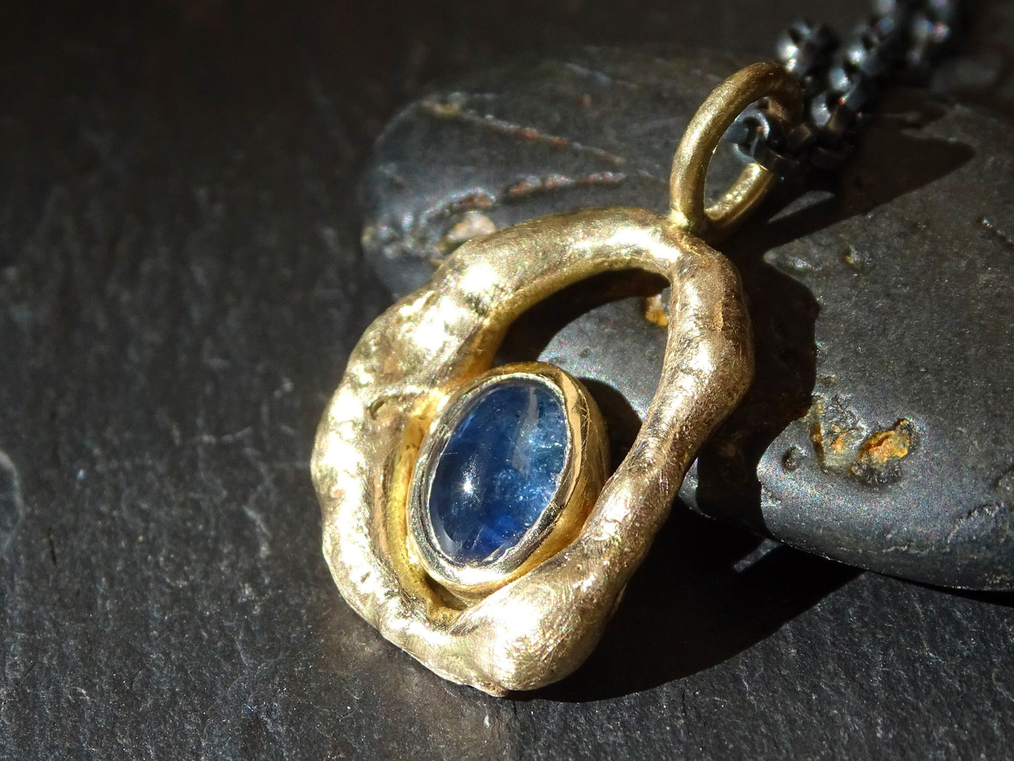 blue sapphire pendant in molten 14k gold - CrazyAss Jewelry Designs