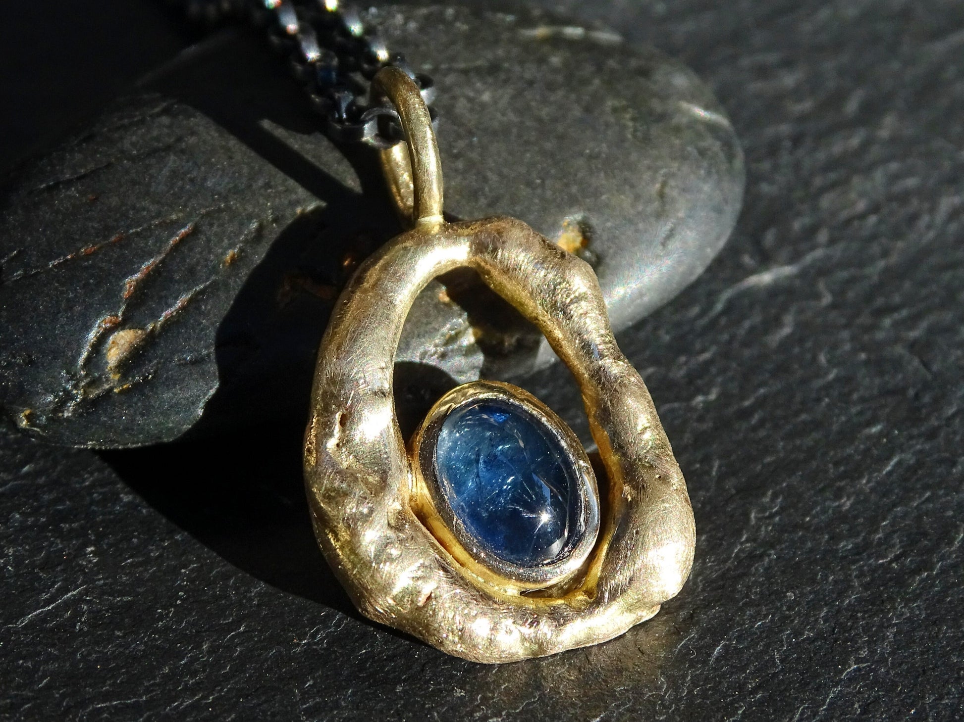 blue sapphire pendant in molten 14k gold - CrazyAss Jewelry Designs
