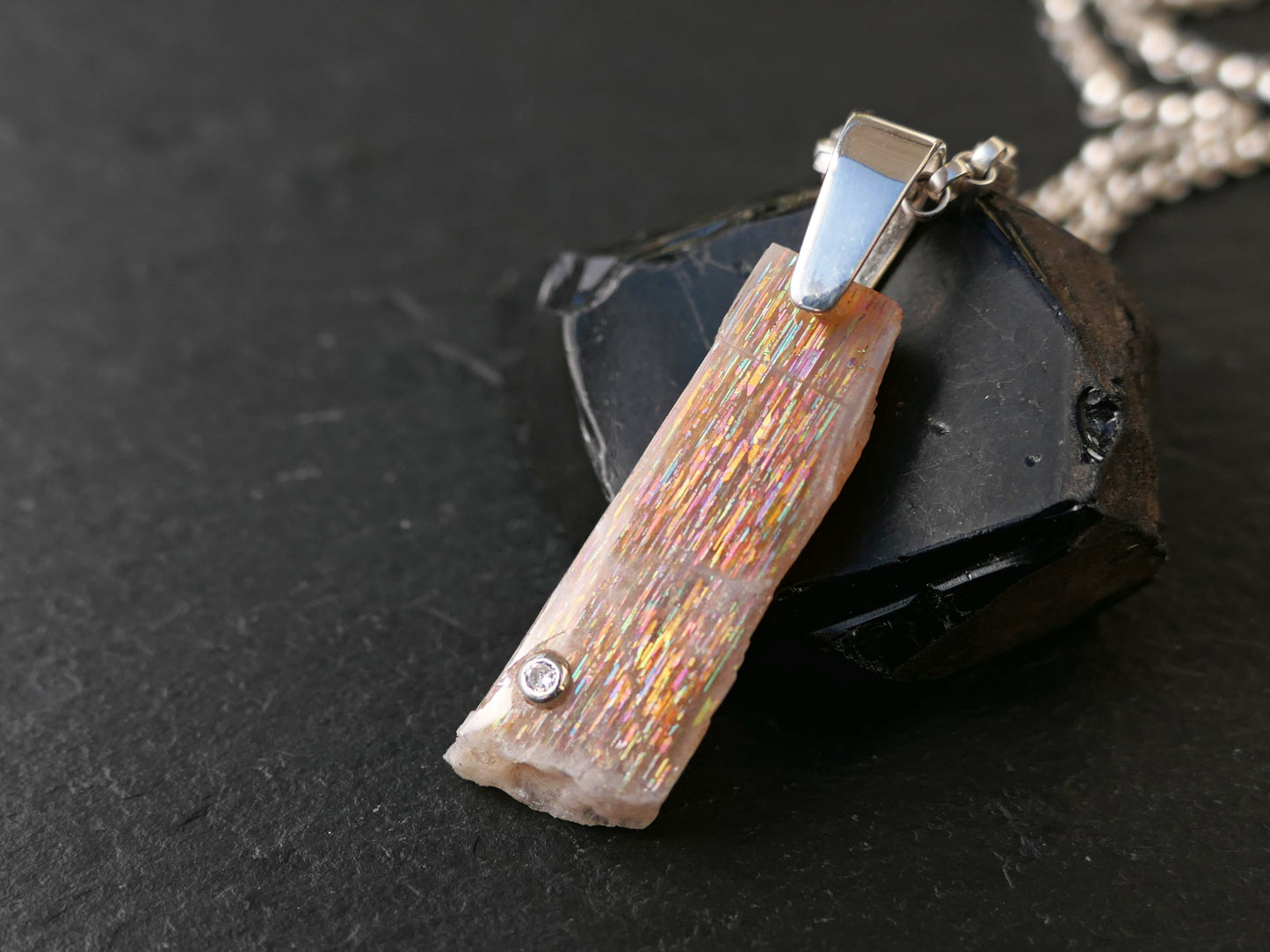 Meteor Shower Sunstone pendant with diamond accent