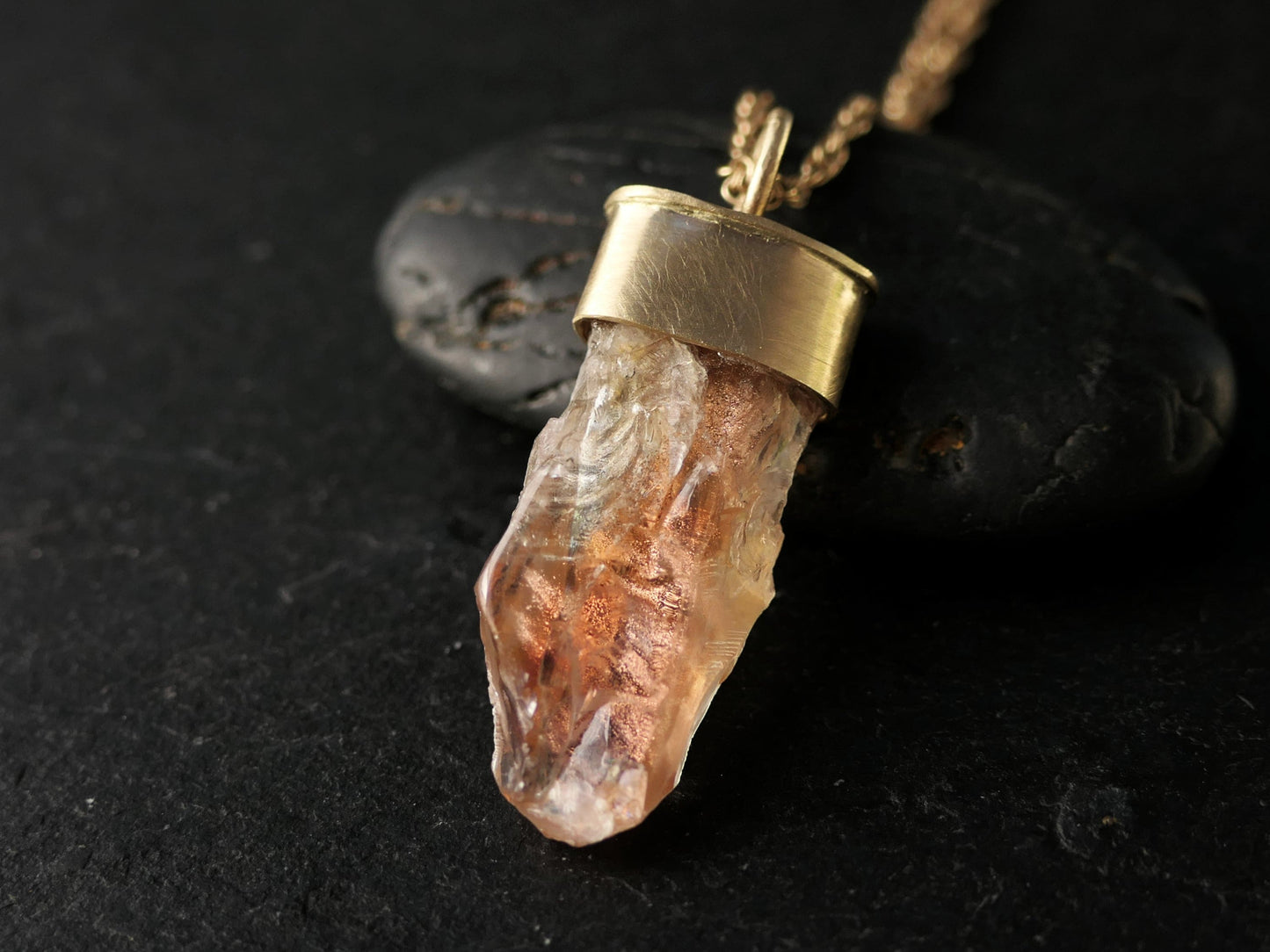 raw Oregeon sunstone crystal 