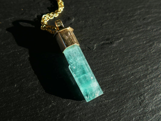 natural vanadium emerald crystal pendant set in 14K gold