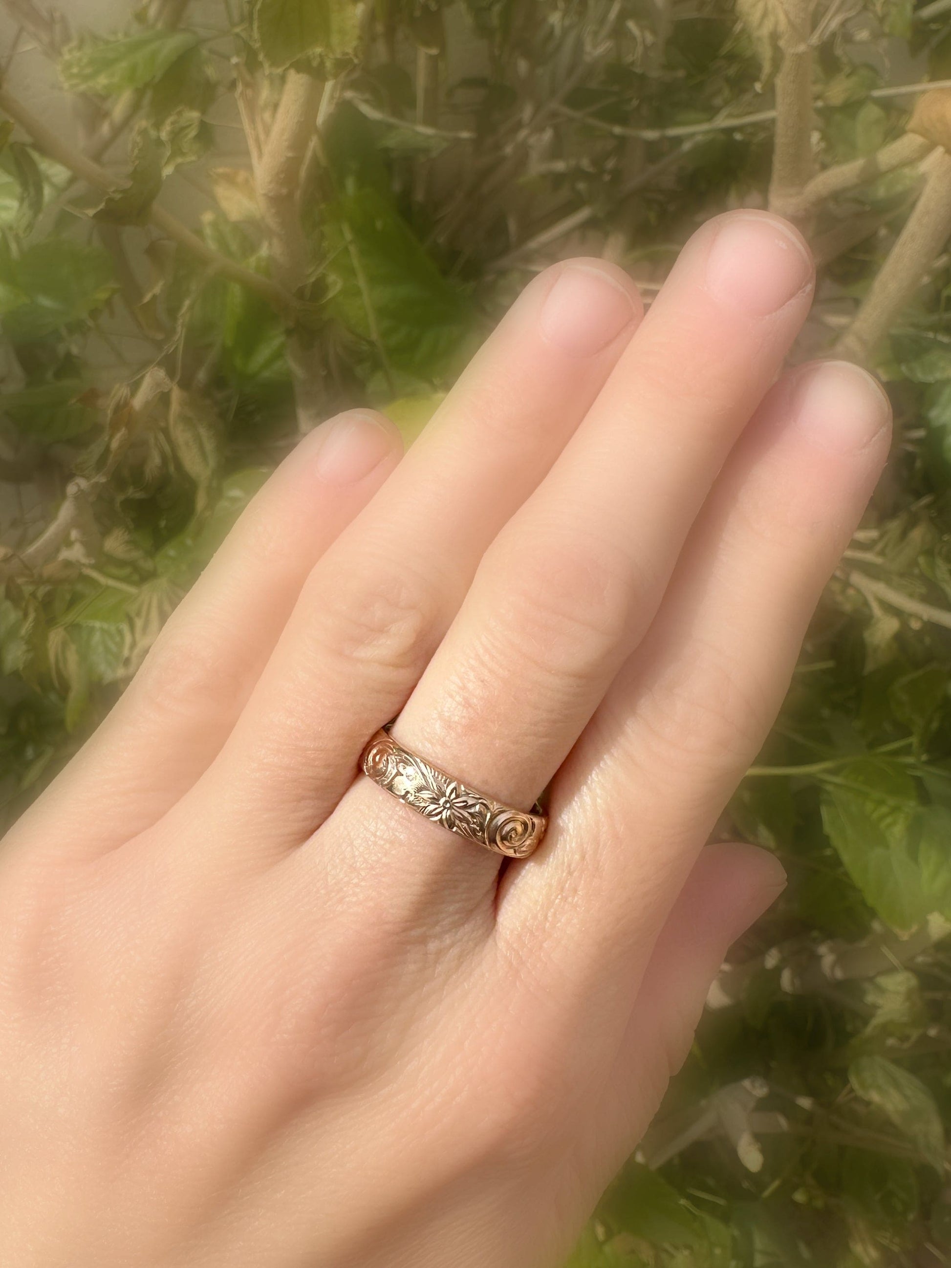 nature inspired gold ring