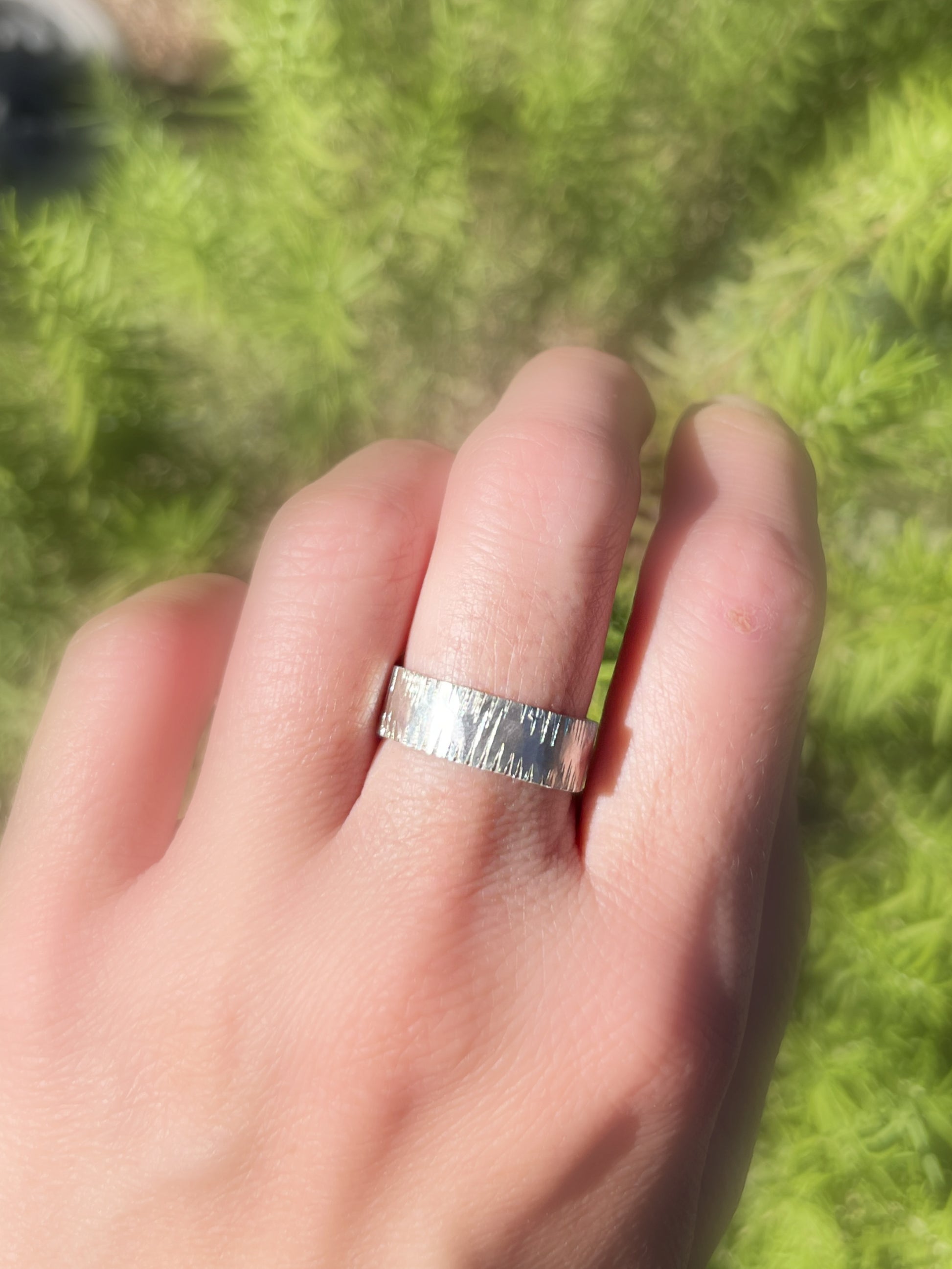 silver wedding band