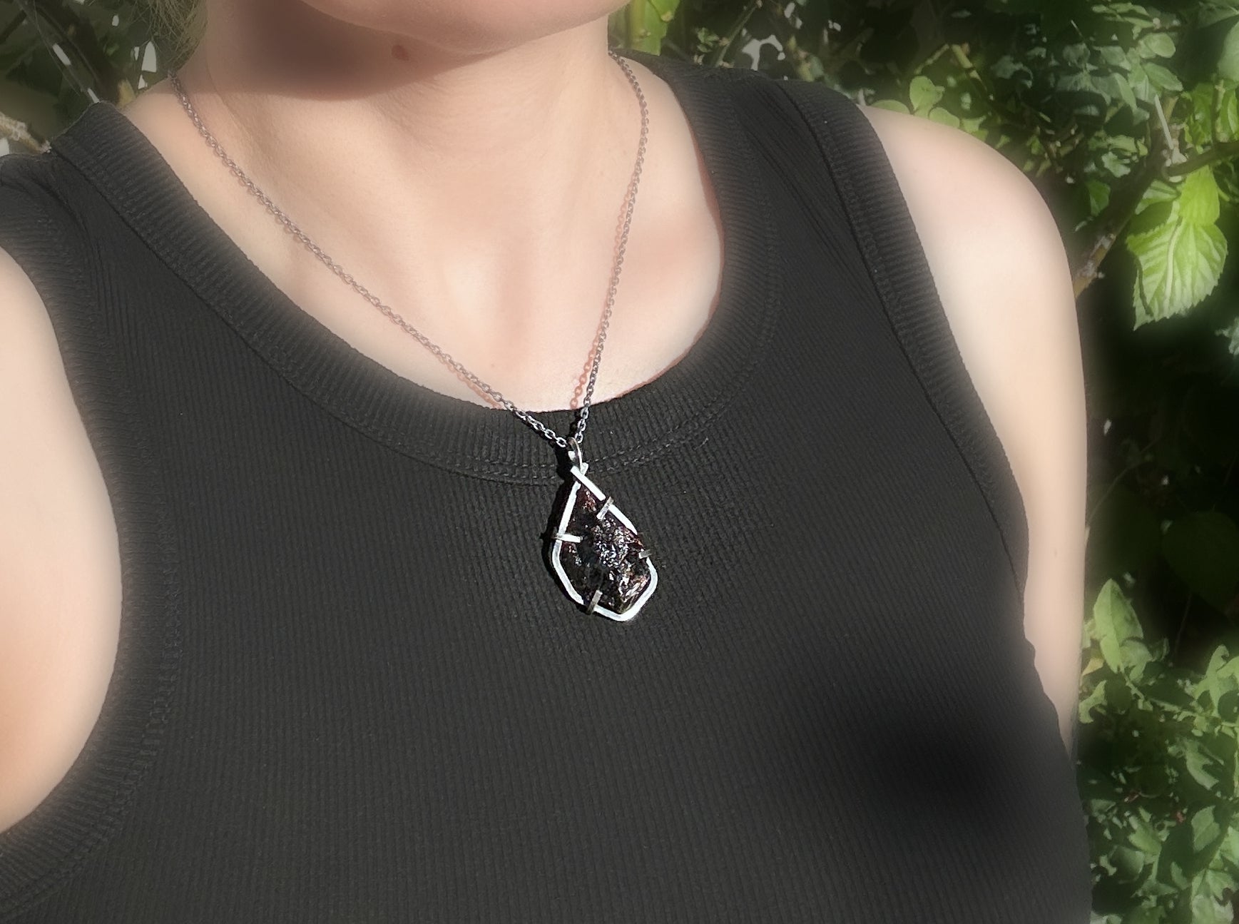 etched garnet charm pendant for women