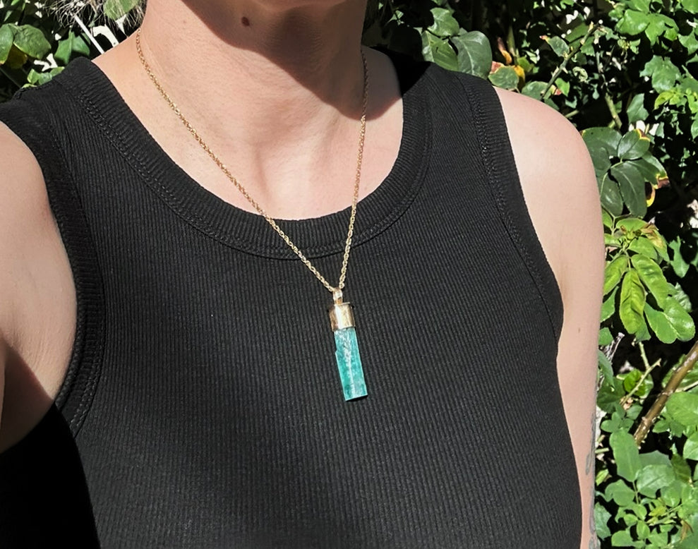 Vanadium Emerald crystal charm necklace for women