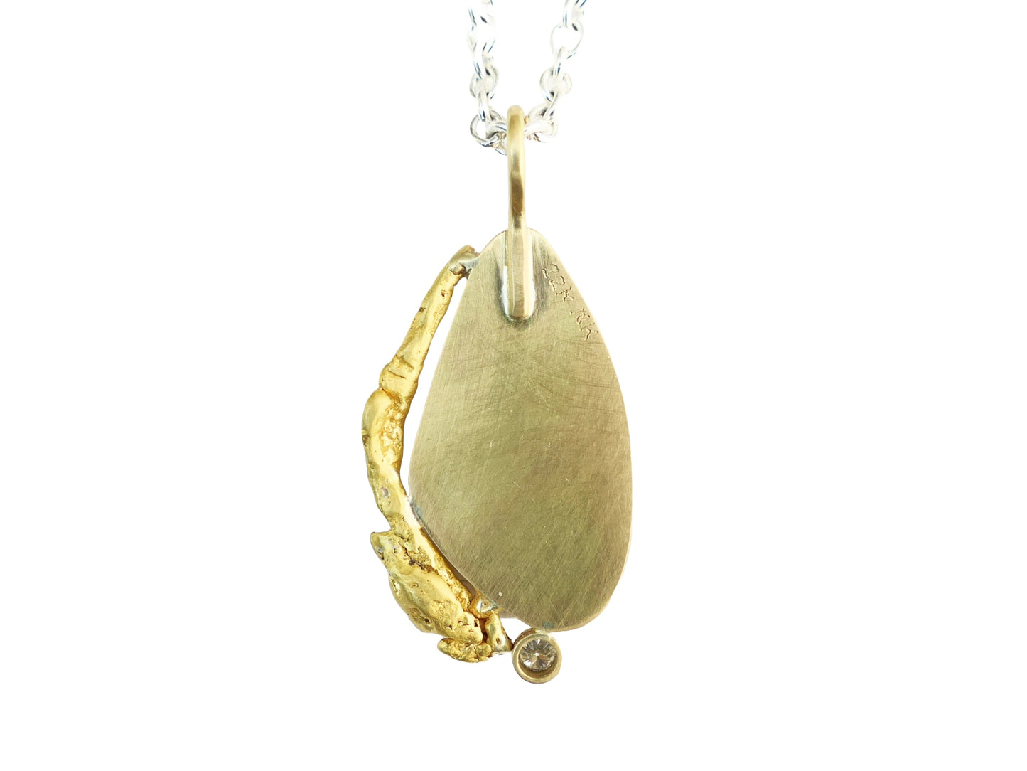 18k gold Australian opal pendant 