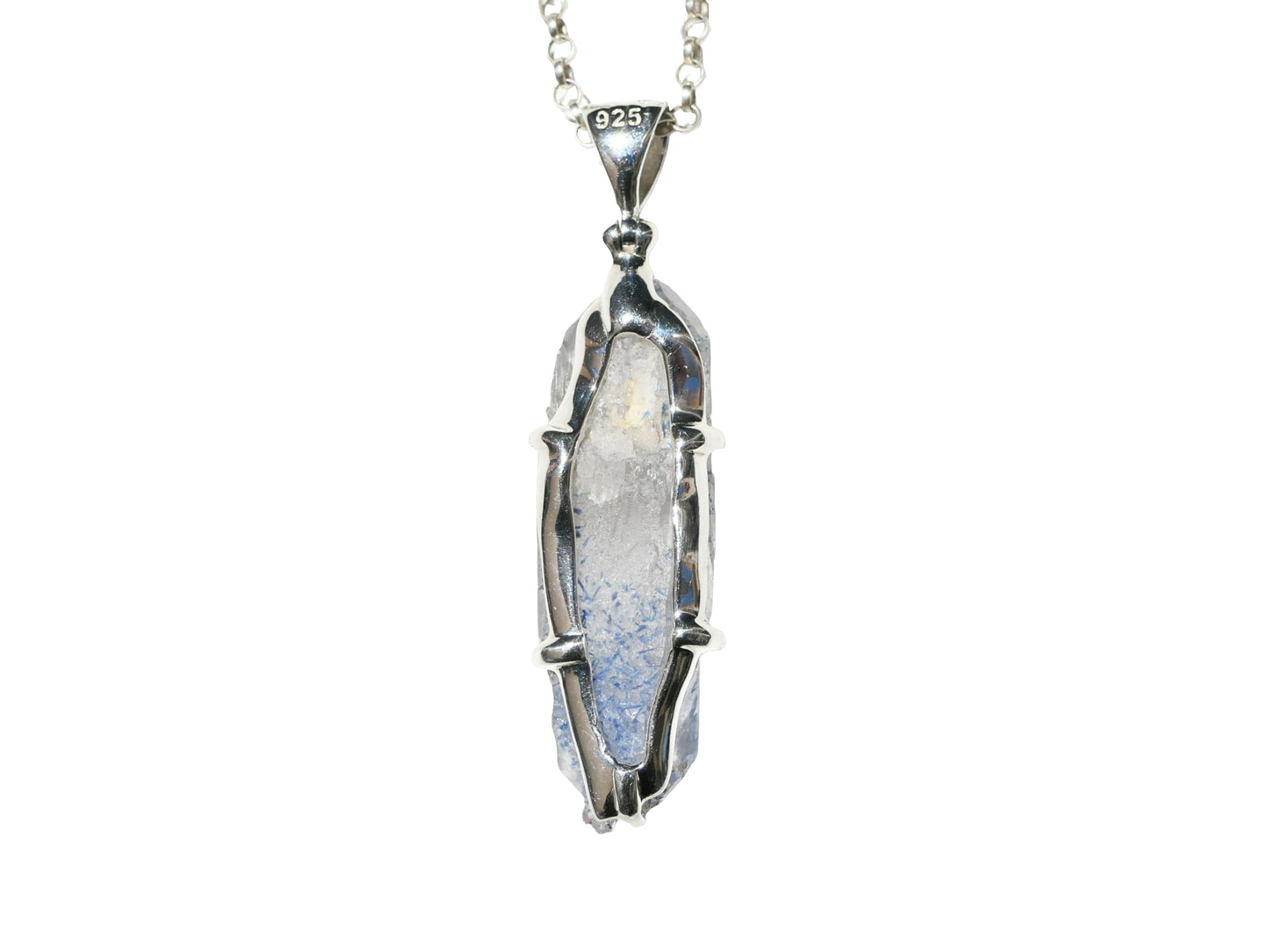 uncut dumortierite quart