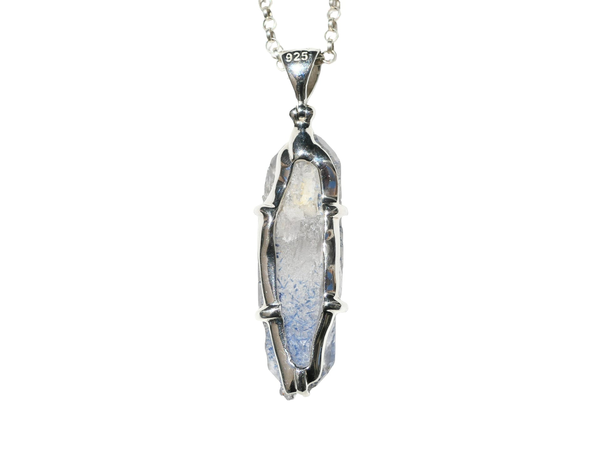 uncut dumortierite quart