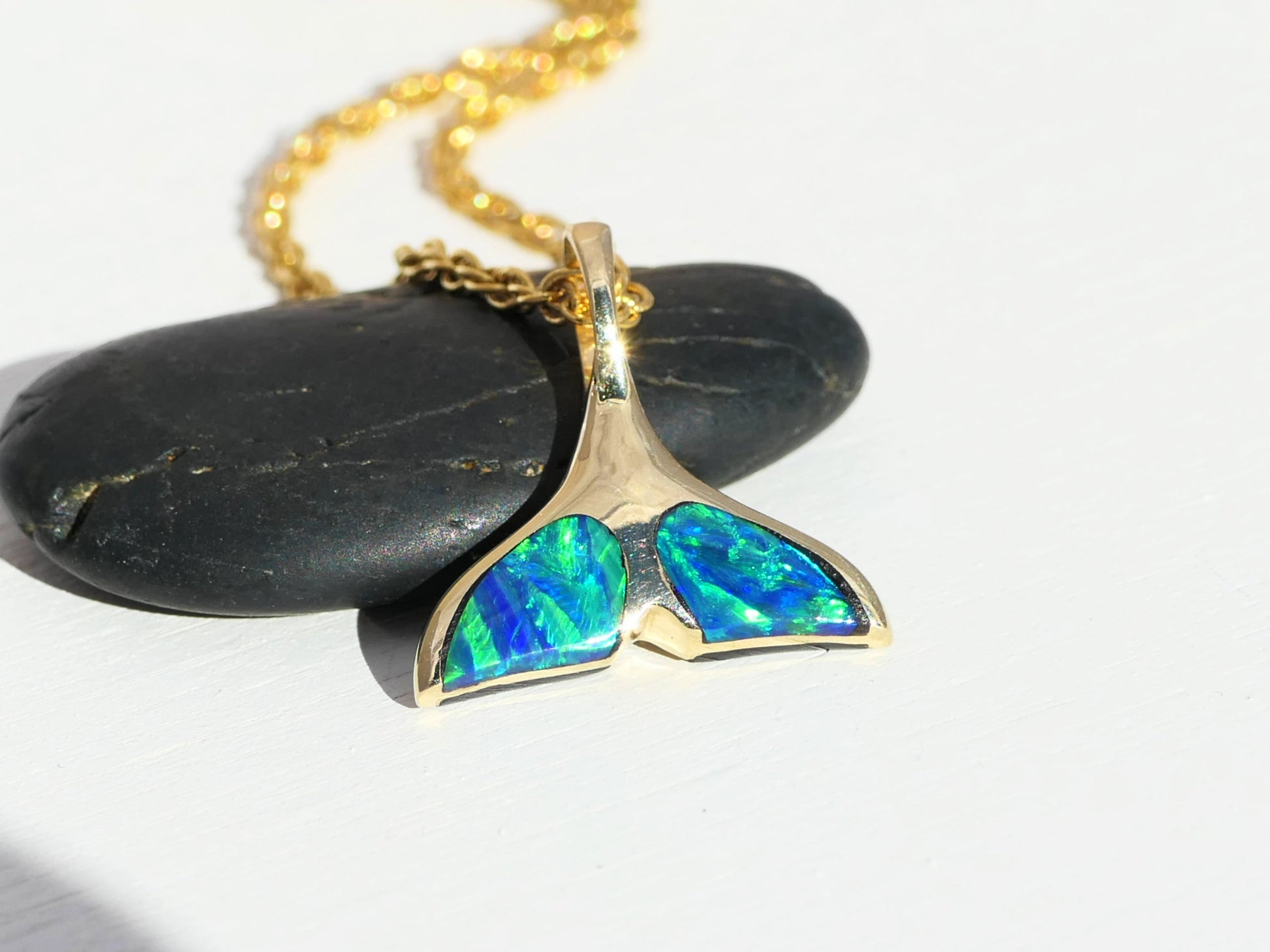 solid 14k gold whale tail pendant