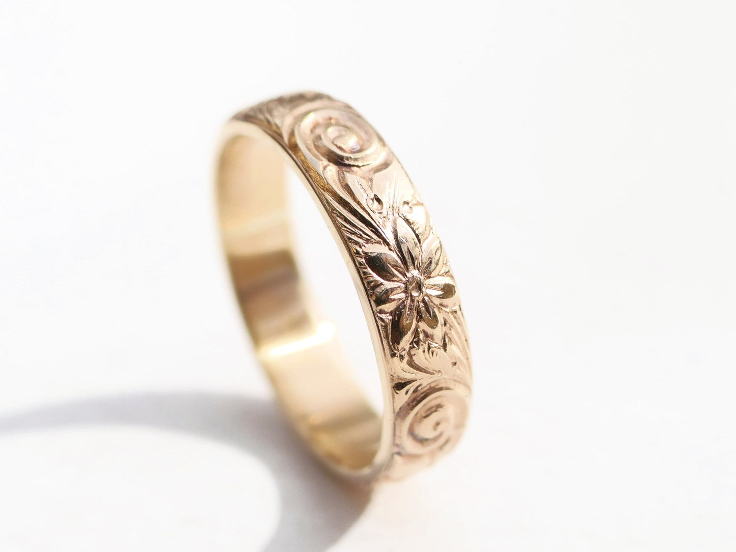 unique wedding band gold ring