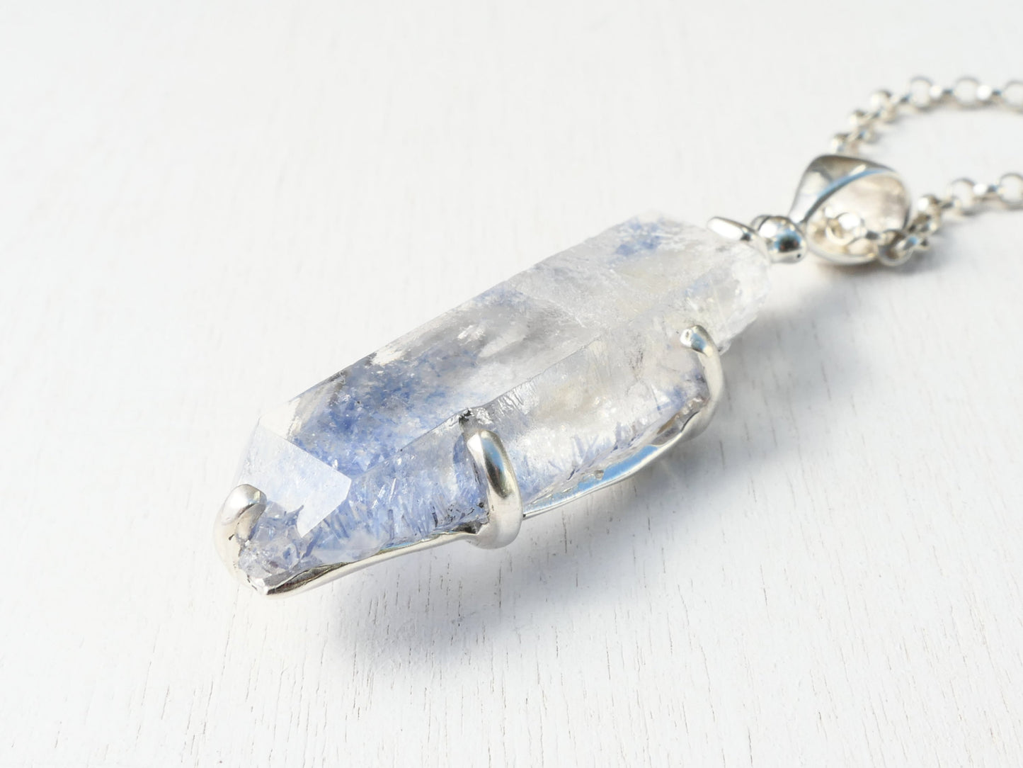 natural dumortierite quartz crystal