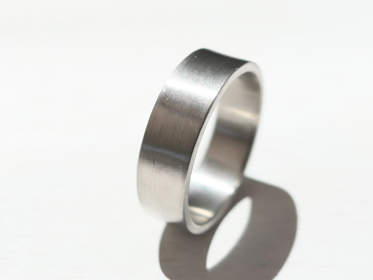 Minimalistischer Platinring, Platin-Ehering für Damen und Herren