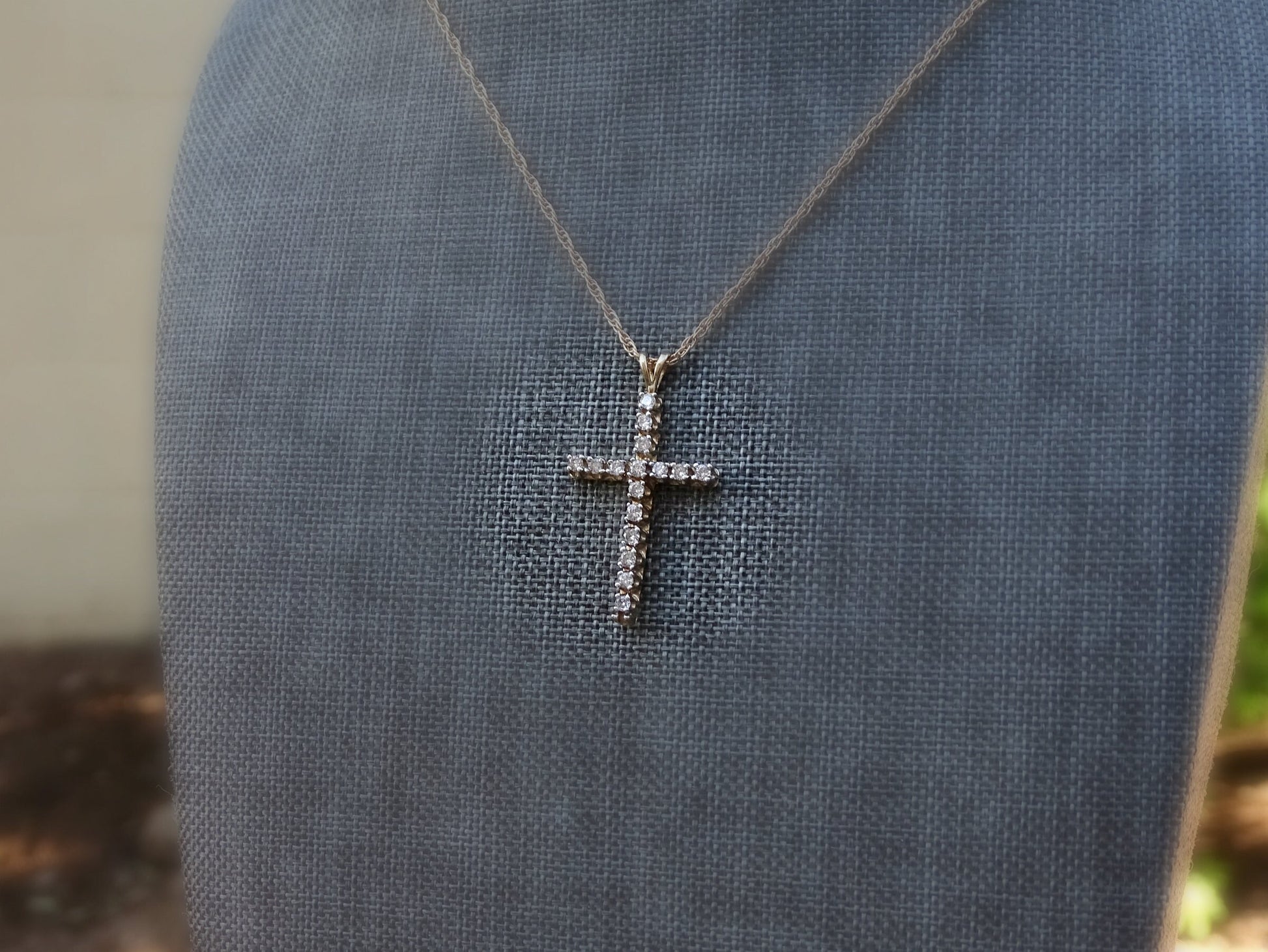 diamond cross necklace